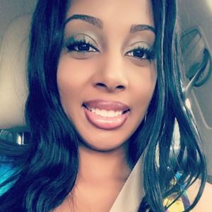 Meet your Posher, Cassandra